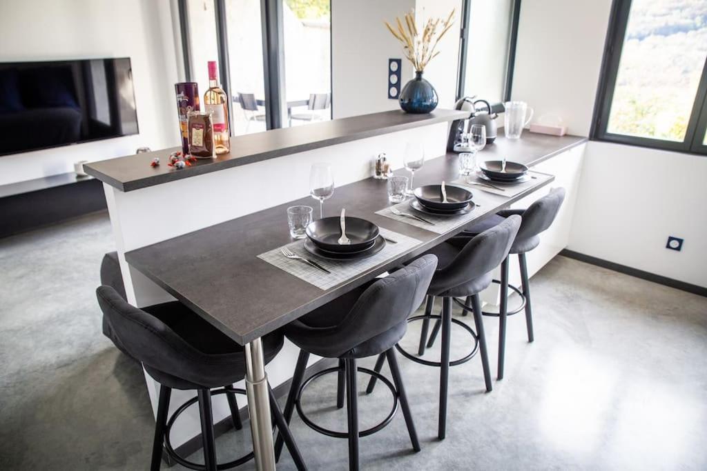 Bienvenue Dans Le Cobalt ! Apartment Cholonge ภายนอก รูปภาพ
